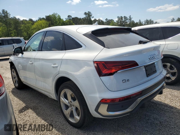 2021 Audi Q5 Sportback Premium Plus z VIN WA15AAFY6M2137390, wystawiony jako Copart lot #51147585 z przebiegiem 43 711 mil mil oraz Czysty tytuł • Clean title. Historia ofert i sprzedaży dostępna na DreamBid. Obrazek 2.