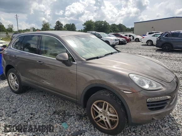 2014 Porsche Cayenne S Hybrid with VIN WP1AE2A29ELA51406, listed as a Copart auction lot 61163965 with 99,047 mi miles and Clean title. Bid and sale history available at DreamBid. Image 4.