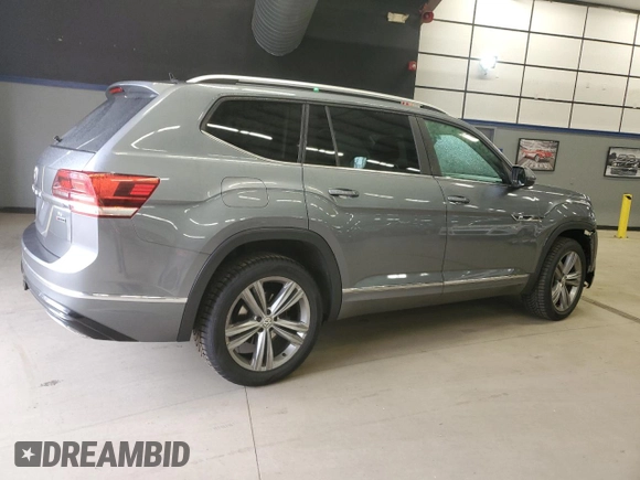 2018 Volkswagen Atlas SE with VIN 1V2PR2CA0JC584208, listed as a Copart auction lot 89381795 with 149,566 mi miles and Salvage title. Bid and sale history available at DreamBid. Image 3.