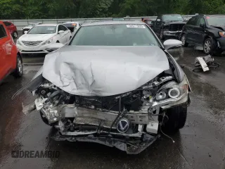 2013 Lexus CT 200h z VIN JTHKD5BH2D2137592, wystawiony jako Copart lot #56571025 z przebiegiem 304 454 mil mil oraz Szkody całkowita. Historia ofert i sprzedaży dostępna na DreamBid. Obrazek 5.