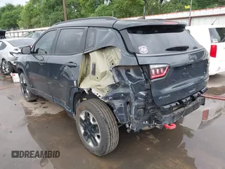 2018 Jeep Compass Trailhawk с VIN 3C4NJDDB5JT270609, выставлен на аукционе IAAI как лот 41860027 с пробегом 32 237 миль миль и . История ставок и продаж доступна на DreamBid. Изображение 6.