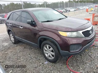 2011 Kia Sorento LX with VIN 5XYKT3A14BG083826, listed as a IAAI auction lot 41549754 with 216,831 mi miles. Bid and sale history available at carsss.com. Image 1.