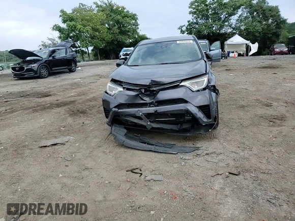 2018 Toyota RAV4 LE z VIN JTMBFREV1JJ219111, wystawiony jako Copart lot #69426224 z przebiegiem 89 555 mil mil oraz Nie do naprawy • Non repairable. Historia ofert i sprzedaży dostępna na DreamBid. Obrazek 11.
