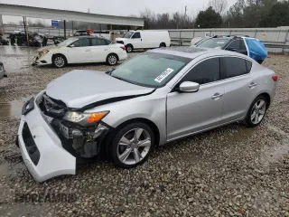 2013 Acura ILX Tech Pkg with VIN 19VDE1F75DE016083, listed as a Copart auction lot 44779975 with 96,145 mi miles and Salvage Title. Bid and sale history available at carsss.com. Image 1.