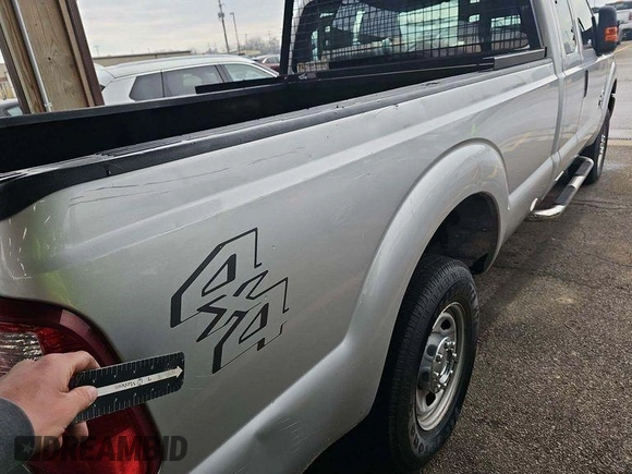 2013 Ford F-250 XL with VIN 1FT7X2BT6DEB36591, listed as a IAAI auction lot 42832739 with 330,968 mi miles and . Bid and sale history available at DreamBid. Image 3.