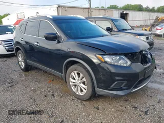 2016 Nissan Rogue SV z VIN KNMAT2MV1GP720356, wystawiony jako IAAI lot #42243915 z przebiegiem 157 407 mil mil oraz . Historia ofert i sprzedaży dostępna na DreamBid. Obrazek 1.