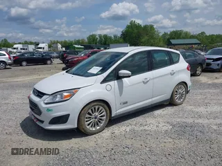 2017 Ford C-Max Energi SE with VIN 1FADP5EU8HL100904, listed as a IAAI auction lot 41474814 with 60,780 mi miles. Bid and sale history available at carsss.com. Image 17.