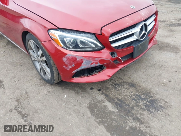 2018 Mercedes-Benz C 300 z VIN WDDWF4JB5JR359167, wystawiony jako IAAI lot #42352283 z przebiegiem 59 004 mil mil oraz . Historia ofert i sprzedaży dostępna na DreamBid. Obrazek 6.
