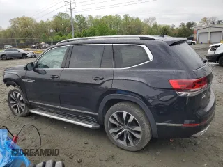 2022 Volkswagen Atlas SEL Premium R-Line with VIN 1V2FR2CA3NC515322, listed as a Copart auction lot 53089235 with 36,581 mi miles and Salvage title. Bid and sale history available at DreamBid. Image 2.