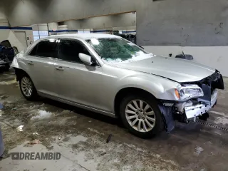 2012 Chrysler 300 with VIN 2C3CCAAG7CH117018, listed as a Copart auction lot 48672635 with 195,880 mi miles and Salvage Title. Bid and sale history available at carsss.com. Image 4.