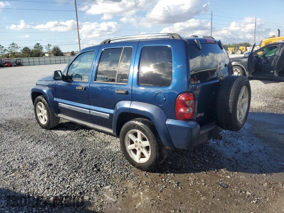 2005 Jeep Liberty Limited with VIN 1J4GK58K95W633445, listed as a Copart auction lot 86104754 with 149,972 mi miles and Salvage Title. Bid and sale history available at carsss.com. Image 2.