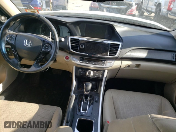 2014 Honda Accord Touring z VIN 1HGCR6F72EA006492, wystawiony jako Copart lot #71934982 z przebiegiem 206 848 mil mil oraz Szkoda całkowita • Salvage title. Historia ofert i sprzedaży dostępna na DreamBid. Obrazek 8.