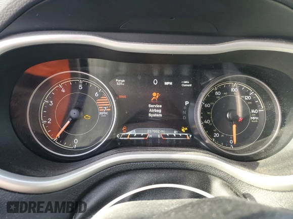 2017 Jeep Cherokee Trailhawk L Plus with VIN 1C4PJMBB1HW518788, listed as a Copart auction lot 49539005 with 237,662 mi miles and Salvage Title. Bid and sale history available at carsss.com. Image 9.