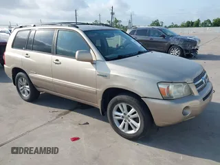 2007 Toyota Highlander w/3rd Row z VIN JTEEW21A570037493, wystawiony jako IAAI lot #42282232 z przebiegiem 230 453 mil mil oraz . Historia ofert i sprzedaży dostępna na DreamBid. Obrazek 1.