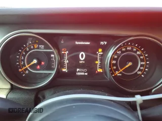 2020 Jeep Wrangler Unlimited Willys z VIN 1C4HJXDG1LW171325, wystawiony jako Copart lot #68717764 z przebiegiem 132 555 mil mil oraz Szkoda całkowita • Salvage title. Historia ofert i sprzedaży dostępna na DreamBid. Obrazek 9.