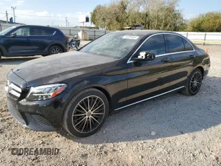 2019 Mercedes-Benz C 300 z VIN 55SWF8DB4KU288627, wystawiony jako Copart lot #74395464 z przebiegiem 53 757 mil mil oraz Tytuł czysty. Historia ofert i sprzedaży dostępna na DreamBid. Obrazek 1.