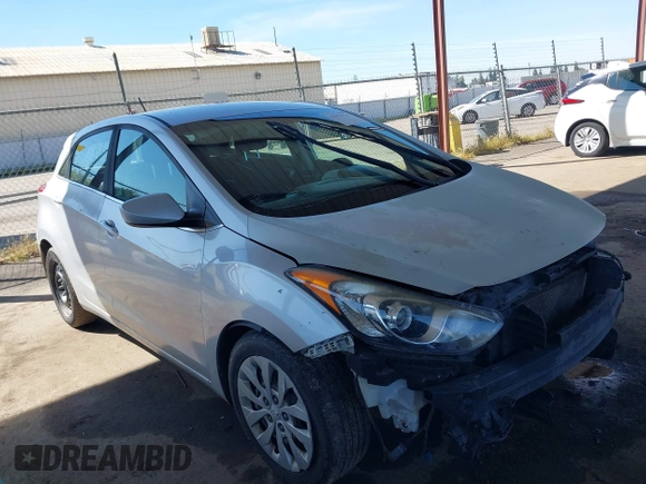 2017 Hyundai Elantra GT with VIN KMHD35LH2HU380871, listed as a IAAI auction lot 41827531 with 118,027 mi miles. Bid and sale history available at carsss.com. Image 14.