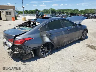 2015 Hyundai Genesis 3.8L with VIN KMHGN4JE9FU015014, listed as a Copart auction lot 58600464 with 0 mi miles and Salvage Title. Bid and sale history available at carsss.com. Image 3.