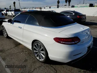 2018 Mercedes-Benz C 300 with VIN WDDWK4JB8JF736247, listed as a Copart auction lot 82452344 with 32,502 mi miles and Salvage Title. Bid and sale history available at DreamBid. Image 2.