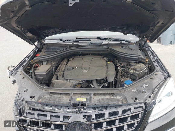 2013 Mercedes-Benz M 350 with VIN 4JGDA5JB6DA160049, listed as a IAAI auction lot 42137116 with 100,033 mi miles and . Bid and sale history available at DreamBid. Image 10.