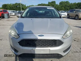 2015 Ford Focus SE with VIN 1FADP3F28FL234097, listed as a Copart auction lot 62660245 with 120,100 mi miles and Salvage title. Bid and sale history available at DreamBid. Image 5.