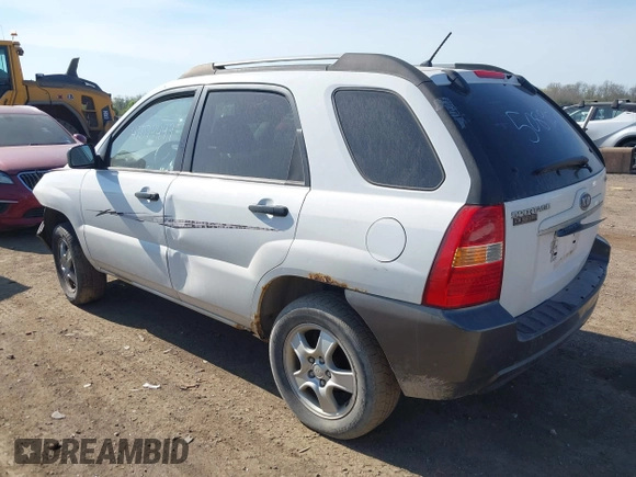 2008 Kia Sportage LX with VIN KNDJF724587508950, listed as a IAAI auction lot 42079499 with 141,516 mi miles. Bid and sale history available at carsss.com. Image 3.