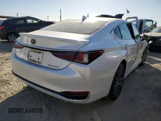 2023 Lexus ES with VIN 58ADA1C1XPU031546, listed as a Copart auction lot 88471065 with 10,926 mi miles and Salvage Title. Bid and sale history available at carsss.com. Image 3.