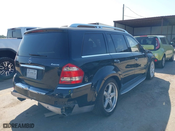 2009 Mercedes-Benz GL-Class 5.5L with VIN 4JGBF86E59A498918, listed as a IAAI auction lot 40603852 with 226,239 mi miles. Bid and sale history available at carsss.com. Image 4.
