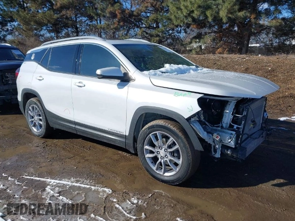 2022 GMC Terrain SLT with VIN 3GKALVEV3NL109435, listed as a IAAI auction lot 41633816 with 42,729 mi miles. Bid and sale history available at carsss.com. Image 1.