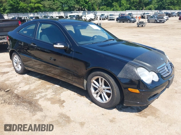2002 Mercedes-Benz C 230/260/280/320 с VIN WDBRN47JX2A275305, выставлен на аукционе IAAI как лот 42231276 с пробегом 118 556 миль миль и . История ставок и продаж доступна на DreamBid. Изображение 1.