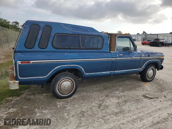 1977 Ford F-150 with VIN F15HNX86608, listed as a Copart auction lot 53149645 with 62,455 mi miles and Clean title. Bid and sale history available at DreamBid. Image 3.