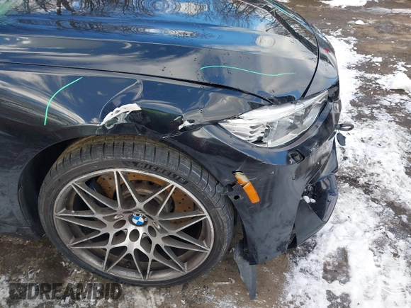 2017 BMW M4 with VIN WBS3R9C51HK709916, listed as a IAAI auction lot 41223578 with 24,225 mi miles. Bid and sale history available at carsss.com. Image 22.