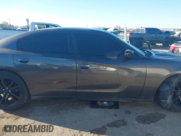 2018 Dodge Charger SXT with VIN 2C3CDXBG6JH126031, listed as a IAAI auction lot 41400041 with 127,906 mi miles and . Bid and sale history available at DreamBid. Image 13.