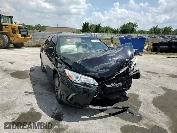 2015 Toyota Camry XLE with VIN 4T1BF1FK6FU061159, listed as a Copart auction lot 51870175 with 184,703 mi miles and Salvage Title. Bid and sale history available at DreamBid. Image 11.