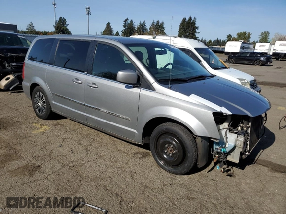 2014 Chrysler Town & Country S with VIN 2C4RC1HG6ER109095, listed as a Copart auction lot 51100365 with 123,641 mi miles and Salvage Title. Bid and sale history available at carsss.com. Image 4.