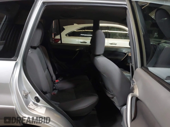 2001 Toyota RAV4 with VIN JTEHH20V410059276, listed as a IAAI auction lot 42473915 with 145,627 mi miles and . Bid and sale history available at DreamBid. Image 8.