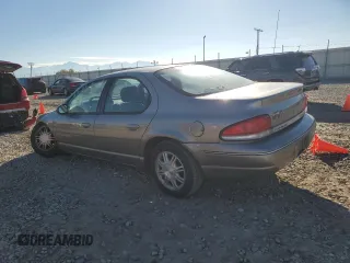 1998 Chrysler Cirrus LXi z VIN 1C3EJ56H4WN236597, wystawiony jako Copart lot #79936954 z przebiegiem 118 555 mil mil oraz Szkody całkowita. Historia ofert i sprzedaży dostępna na DreamBid. Obrazek 2.