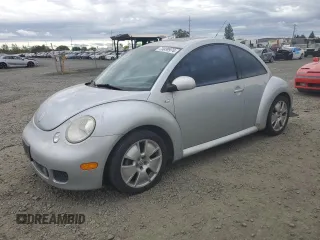 2002 Volkswagen New Beetle Coupe S with VIN 3VWFE21C72M431772, listed as a Copart auction lot 73039974 with 212,072 mi miles and Clean Title. Bid and sale history available at carsss.com. Image 1.