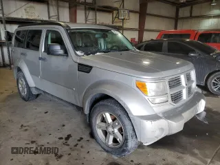 2010 Dodge Nitro SXT z VIN 1D4PU5GK7AW112562, wystawiony jako Copart lot #45113225 z przebiegiem 150 183 mil mil oraz Szkoda całkowita • Salvage title. Historia ofert i sprzedaży dostępna na DreamBid. Obrazek 4.
