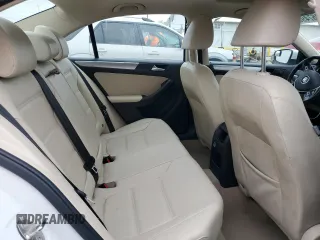 2015 Volkswagen Jetta Sedan 1.8T SE w/Connectivity with VIN 3VWD07AJ0FM290499, listed as a Copart auction lot 53857495 with 138,814 mi miles and Clean Title. Bid and sale history available at carsss.com. Image 10.