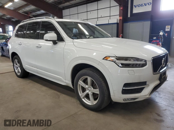 2016 Volvo XC90 Momentum with VIN YV4102XK2G1081799, listed as a Copart auction lot 85867184 with 92,638 mi miles and Clean Title. Bid and sale history available at carsss.com. Image 4.
