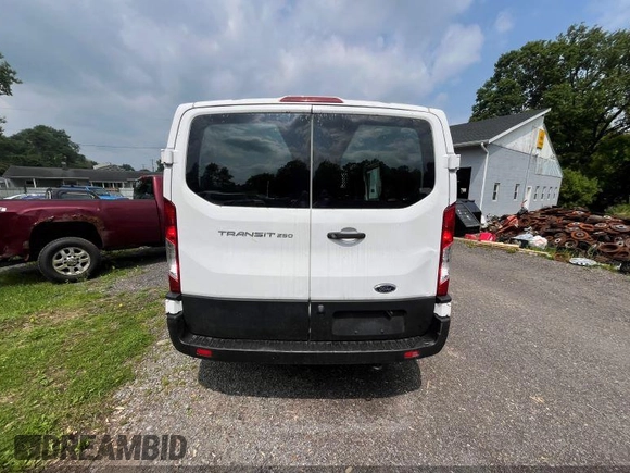 2019 Ford Transit с VIN 1FTYR1YM0KKA55514, выставлен на аукционе IAAI как лот 42500616 с пробегом 148 553 миль миль и . История ставок и продаж доступна на DreamBid. Изображение 13.