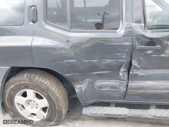 2006 Nissan Xterra X with VIN 5N1AN08W96C554753, listed as a IAAI auction lot 41690746 with 255,457 mi miles. Bid and sale history available at carsss.com. Image 12.