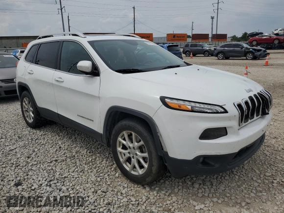 2016 Jeep Cherokee Latitude with VIN 1C4PJMCS2GW280690, listed as a Copart auction lot 63373105 with 133,551 mi miles and Salvage title. Bid and sale history available at DreamBid. Image 4.