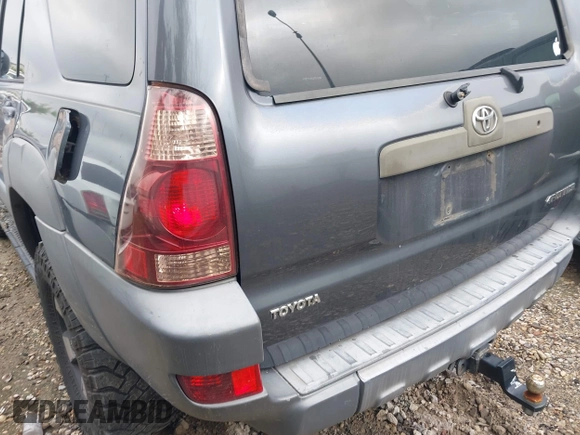 2003 Toyota 4Runner SR5 with VIN JTEZT14R030005356, listed as a IAAI auction lot 41792222 with 265,668 mi miles. Bid and sale history available at carsss.com. Image 6.
