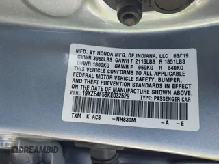 2019 Honda Insight EX with VIN 19XZE4F58KE032529, listed as a IAAI auction lot 41856313 with 59,109 mi miles and . Bid and sale history available at carsss.com. Image 9.