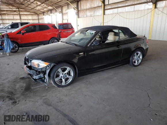 2012 BMW 1 Series 128i z VIN WBAUL7C55CVM81442, wystawiony jako Copart lot #48888025 z przebiegiem 203 619 mil mil oraz Czysty tytuł • Clean title. Historia ofert i sprzedaży dostępna na DreamBid. Obrazek 1.