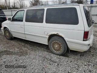 1995 Chrysler Town & Country with VIN 1C4GH54L7SX527245, listed as a Copart auction lot 80939594 with 151,706 mi miles and Clean Title. Bid and sale history available at DreamBid. Image 2.