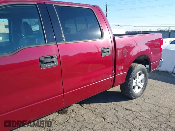 2004 Ford F-150 XLT with VIN 1FTRW12W84KC11390, listed as a IAAI auction lot 41461317 with 173,832 mi miles. Bid and sale history available at carsss.com. Image 6.