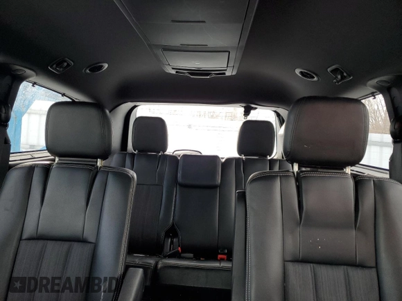 2015 Chrysler Town & Country S with VIN 2C4RC1HG2FR725832, listed as a Copart auction lot 41791145 with 196,273 mi miles and Clean Title. Bid and sale history available at DreamBid. Image 10.
